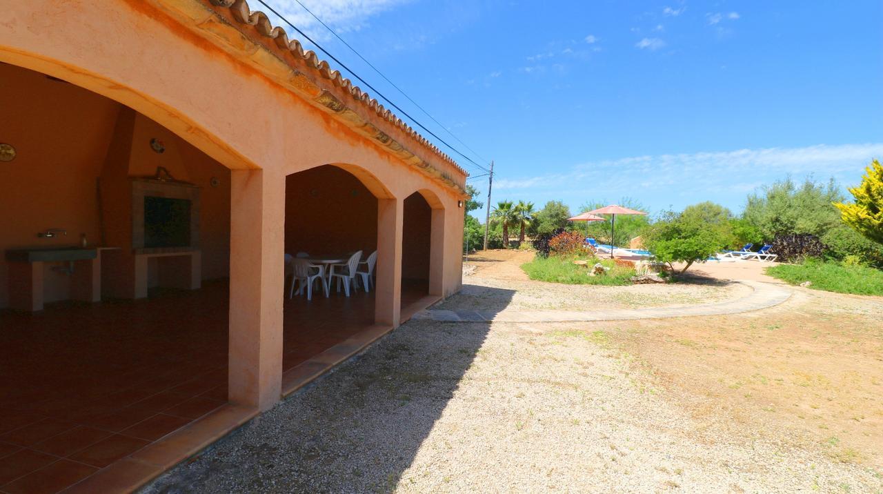 Can Cova Llombarts المظهر الخارجي الصورة